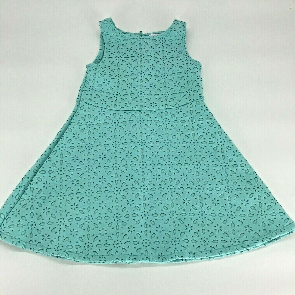 The Children’s Place Eyelet Dress Youth Small 5/6